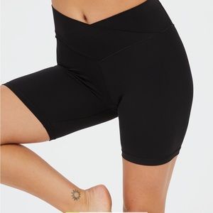 Offline Real Me Crossover Bike Shorts 7”